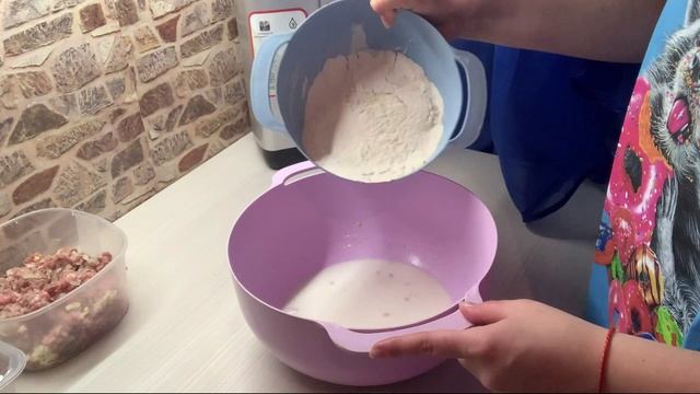 Беляши на сковородке. смотреть онлайн