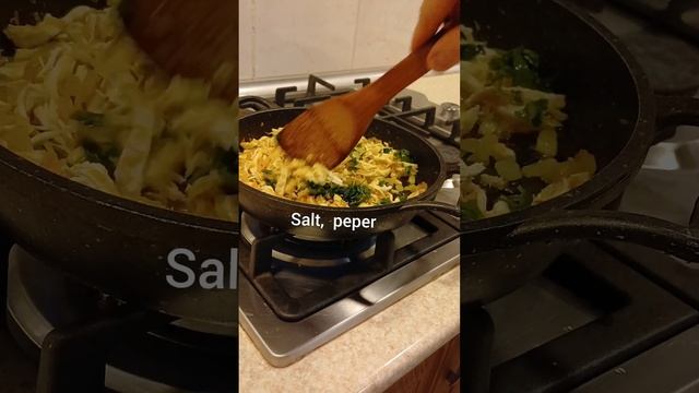 WRAP ROLL #shortvideo #easysnacksforkids #easylunchidea #easysnacksrecipes #recipeforkids #донер смотреть онлайн