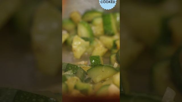 Melted. Zucchini. Pasta. Sauce. смотреть онлайн