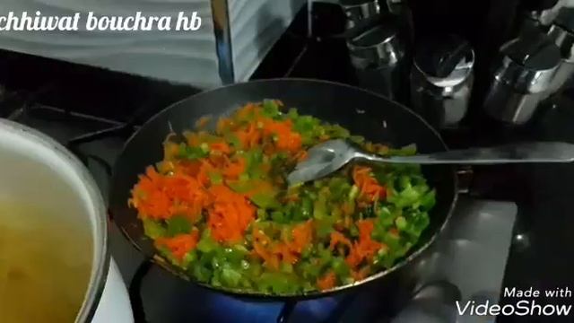 عشاء رائع سباكيتي فالفران بصلصة البيشاميل والدجاج spagiti flfran bdjaj wsous bichamil смотреть онлайн