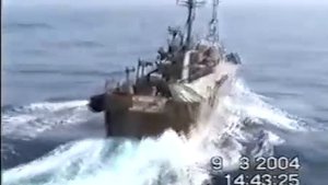 Нарушителя границы чуть не потопили! (эксклюзивная съёмка)
