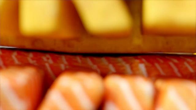 НУЖЕН УЖИН | КЕСАДИЛЬЯ ОТ ШЕФА ТАХИРА смотреть онлайн