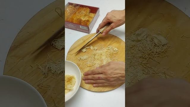 Дубайский шоколад 🍫 🍫 🍫 . Рецепт дубайского шоколада. Очень просто, быстро и вкусно!!