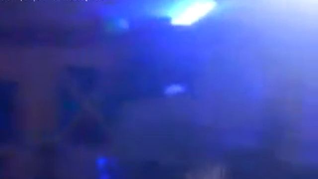 PANCHO FOLK sentado en un bar смотреть онлайн