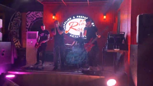 Рок-концерт группы «Команчерос» из Алматы. Лучшие каверы на Linkin Park, Scorpions, КИНО смотреть онлайн