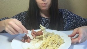 MACARONI Mac & Cheesy АСМР MUKBANG ASMR EATING SHOW no talking МАКАРОНЫ с сыром с сосисками