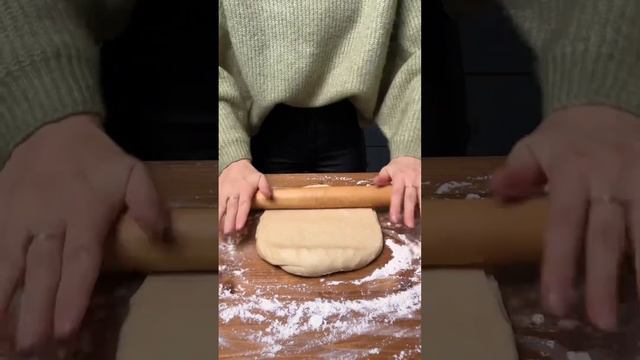 Воздушные как пух#рецепты#еда#food#выпечка#bakery#синнабон#булочки#готовимдома#рекомендации#shorts