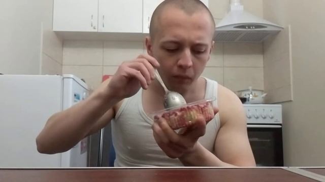 ОБЖОР САЛАТА СЕЛЁДКА ПОД ШУБОЙ смотреть онлайн