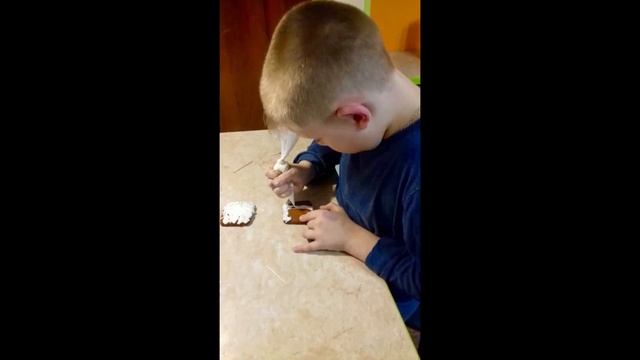 Аутист "кулінар". Звичайні страви від незвичайного хлопця. смотреть онлайн