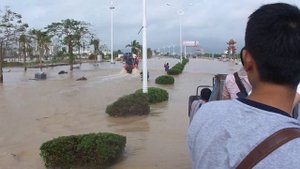 тайфун "Хайян" Санья 11.11.2013 г.часть 1