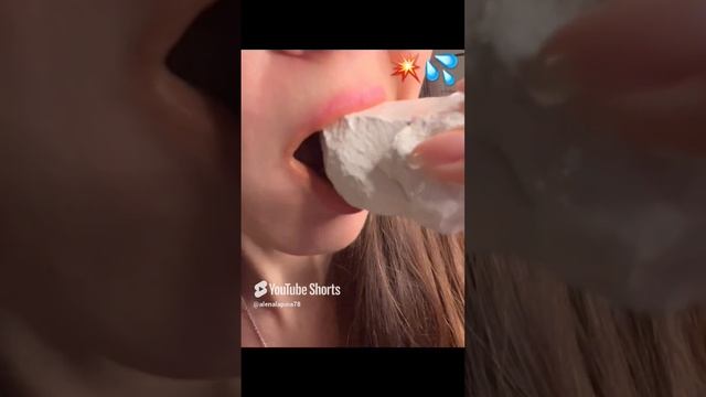 ASMR crunch of dry &wet chalk_ мел Храповский💥💦 #asmr #chalk #asmrsounds #crunchysounds