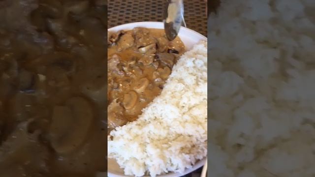 Beef Stroganoff/Sour Cream French Fries смотреть онлайн