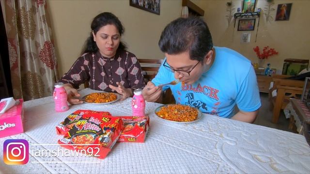 WORLD'S HOTTEST NOODLES | SAMYANG CHICKEN RAMEN | 2X SPICY NOODLES | SGF VLOGS смотреть онлайн