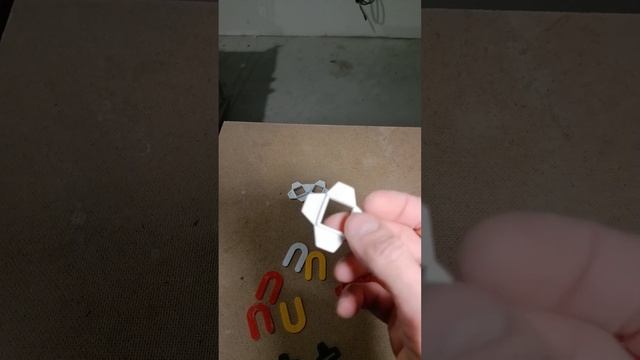 Спэйсеры для укладки плитки. смотреть онлайн