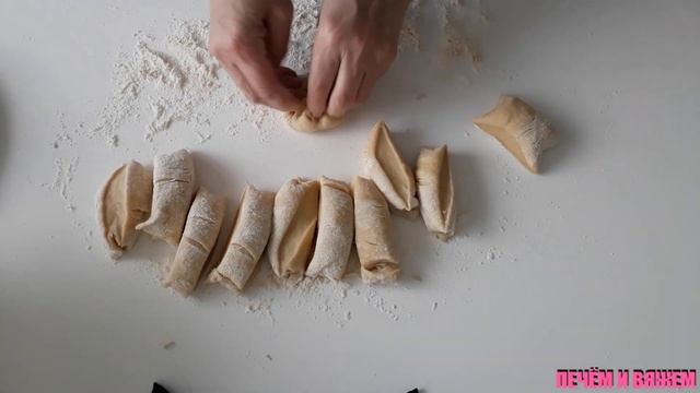 Воздушные булочки с яблочной начинкой. смотреть онлайн