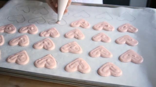 How To: Properly Piping Macarons смотреть онлайн