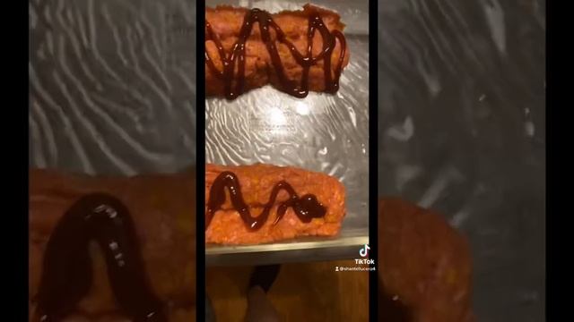 Hamburger meat Heinz 57 A-1 sauce Tabasco sauce Doritos￼ two eggs bbq sauce and bake at 350 смотреть онлайн