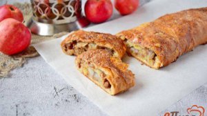 Рулет с яблоками