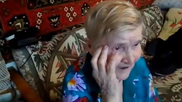 Бабушка Вера рассказывает свою историю смотреть онлайн