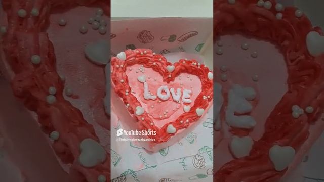 Tag your loved ones❤️ Valentine Cake | Heartshape Cake | Anniversary Cake #cake #thebakingbreeze