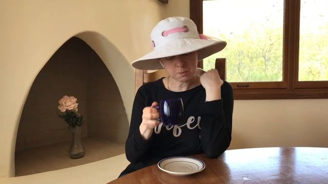 История 3. Зачем платить, если можно не платить?! смотреть онлайн