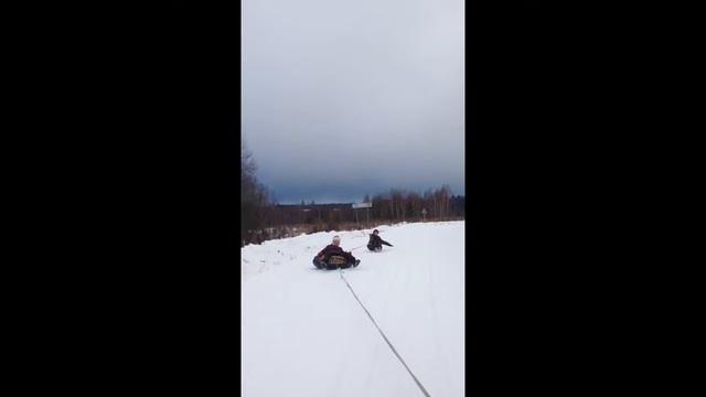 Покатушки на ватрушке Мячиково смотреть онлайн