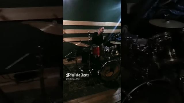 А что слышите вы_