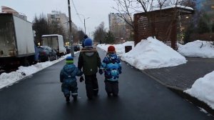 Путешествие в страну дорожных знаков.