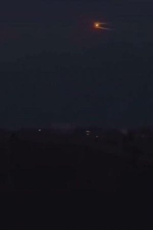 Яркий Объект Похожий на Метеор