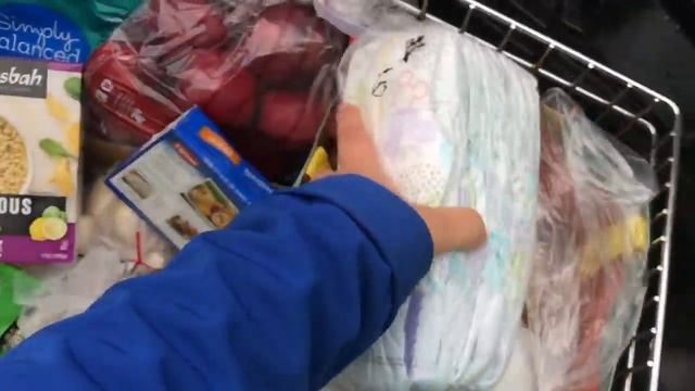 (388) Что дали в Фудбанке БЕСПЛАТНАЯ ЕДА В США смотреть онлайн