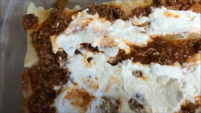 HOW TO MAKE LASAGNA (BEEF and CHEESE) смотреть онлайн