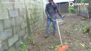 Men Clean 120-Year Abandoned House and Give it a Second Life for Free