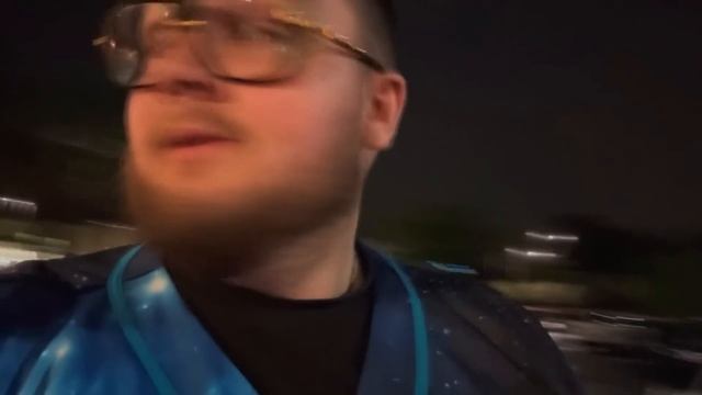 VLOG 5 - POTKALI JSME CYBERTRUCK смотреть онлайн