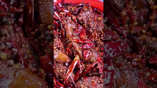 How Does It Feel Eating Electric Eel? Spicy Food Challenge || Funny Mukbang || Songsong and Ermao
