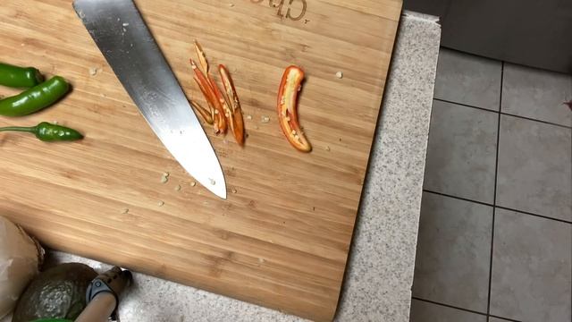 How to make guacamole смотреть онлайн