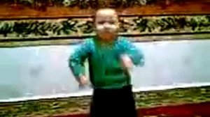 Таджикский малыш.зажигает