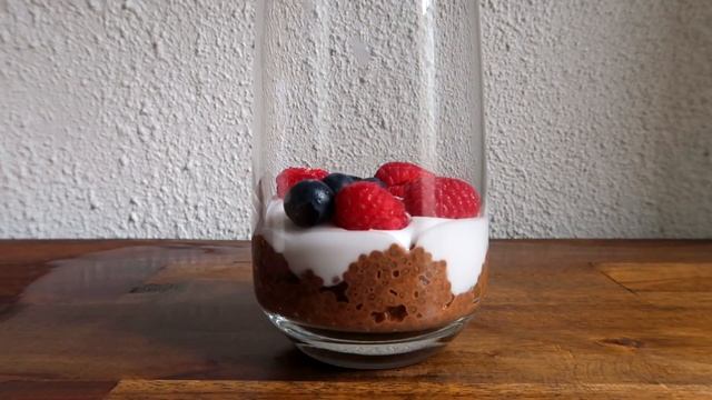 Coconut Chocolate Chia Pudding Parfait смотреть онлайн