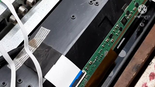 CLARION 32" LED TV Backlight okk but no Display смотреть онлайн