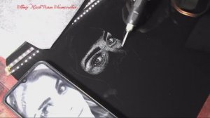 Ручная гравировка бормашиной двух портретов на стекле,под заказ..mp4