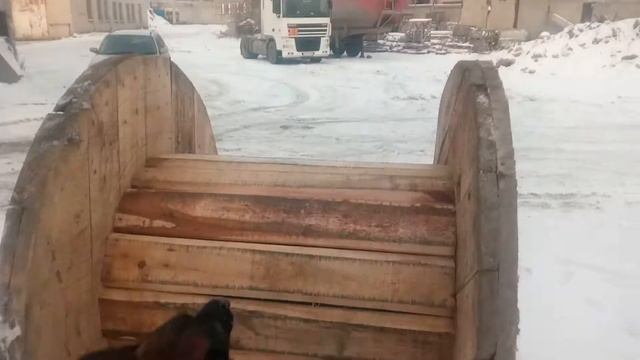 Лёгкое преодоление необычного препятствия.