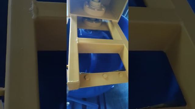 Принудительный Бетоносмеситель БСП 300 от завода "СтанМастер"