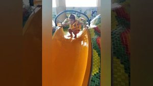 #Baryonix #дети #аквапарк Алиса и Алёна в аквапарке.