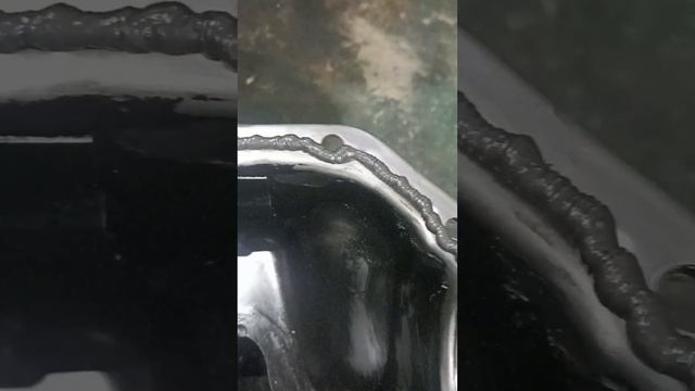 Поддон двигателя на герметик.