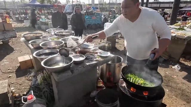 小胖韭菜炒鸡蛋，10块