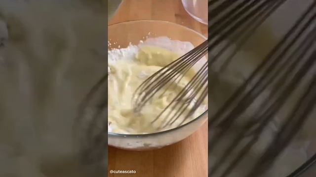 Fluffiest cake recipe #trending #viral #ytshorts #subscribe #cake #viral смотреть онлайн