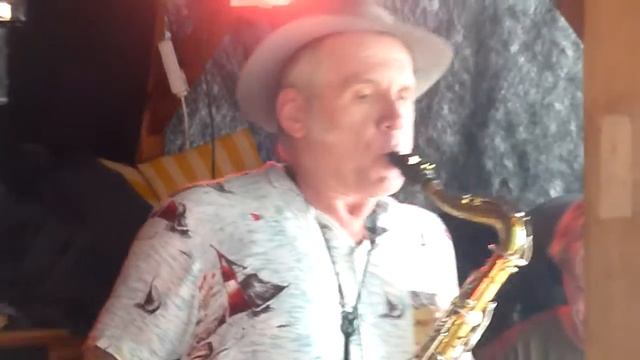 sweet little sixteen-chuck berry cover by Missis Sippi смотреть онлайн