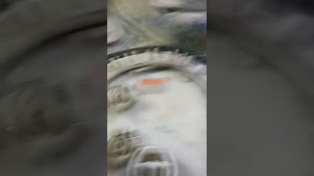 Как открутить крышку топливного насоса на пластиковом баке без спец ключа