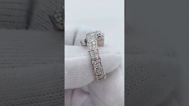 ОБЪЯТИЯ ЗМЕИ: Белое золото кольцо-змея с большой головой