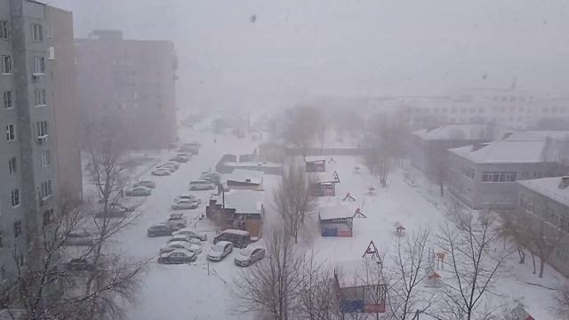 Актобе 21 Марта 2022 г долгожданная зима пришла на Наурыз смотреть онлайн