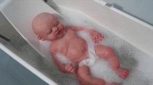 КУПАНИЕ СИЛИКОНОВОГО РЕБОРНА SILICONE REBORN BABY BATH ROOTINE